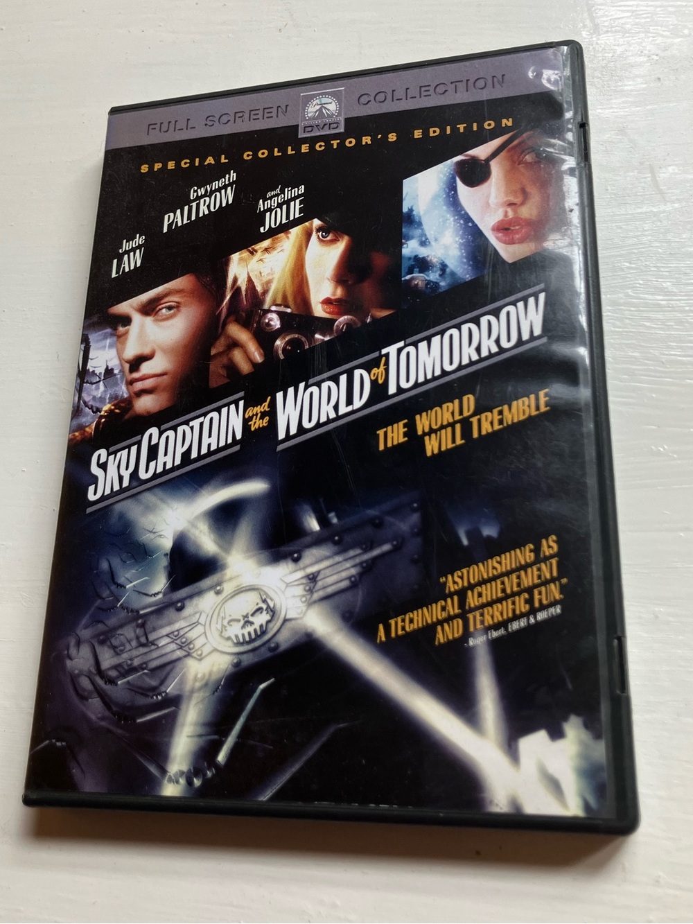 Sky Captain and the World of Tomorrow DVD